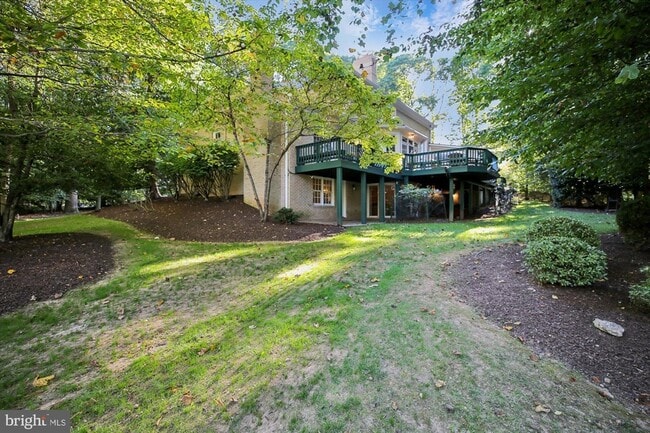 Building Photo - 9454 Newbridge Dr