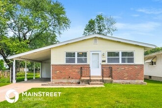 Building Photo - 635 Loyola Dr
