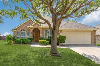 Building Photo - 9247 Aristocrat Ln