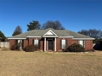 Building Photo - 1968 Calumet Pkwy