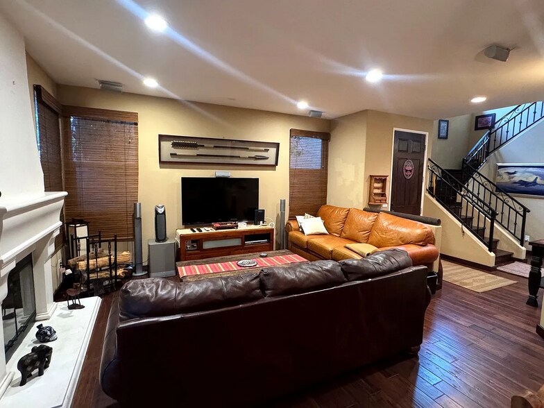 Building Photo - 16728 Tim Ln