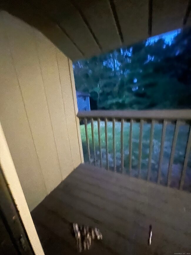 Building Photo - 72 Buddington Rd