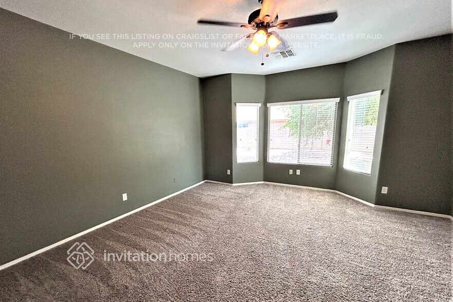 Building Photo - 14611 W Acapulco Ln