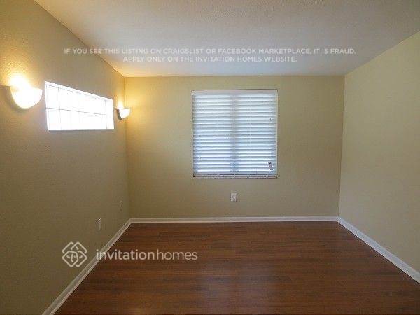 Building Photo - 2257 Granger Dr