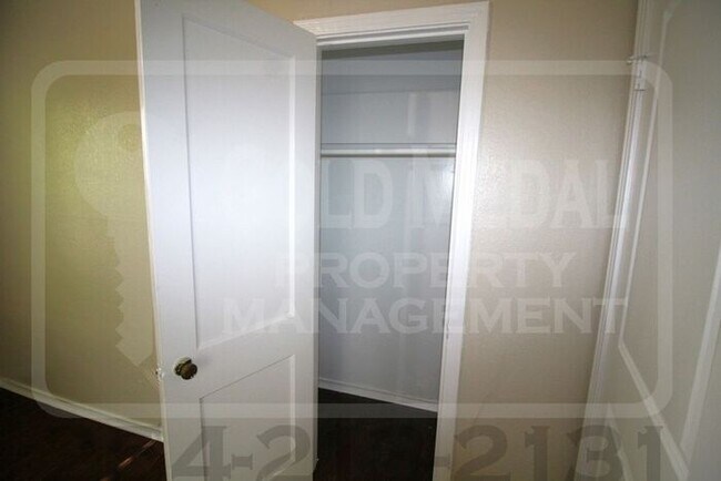 Building Photo - 1000 Morris Dr