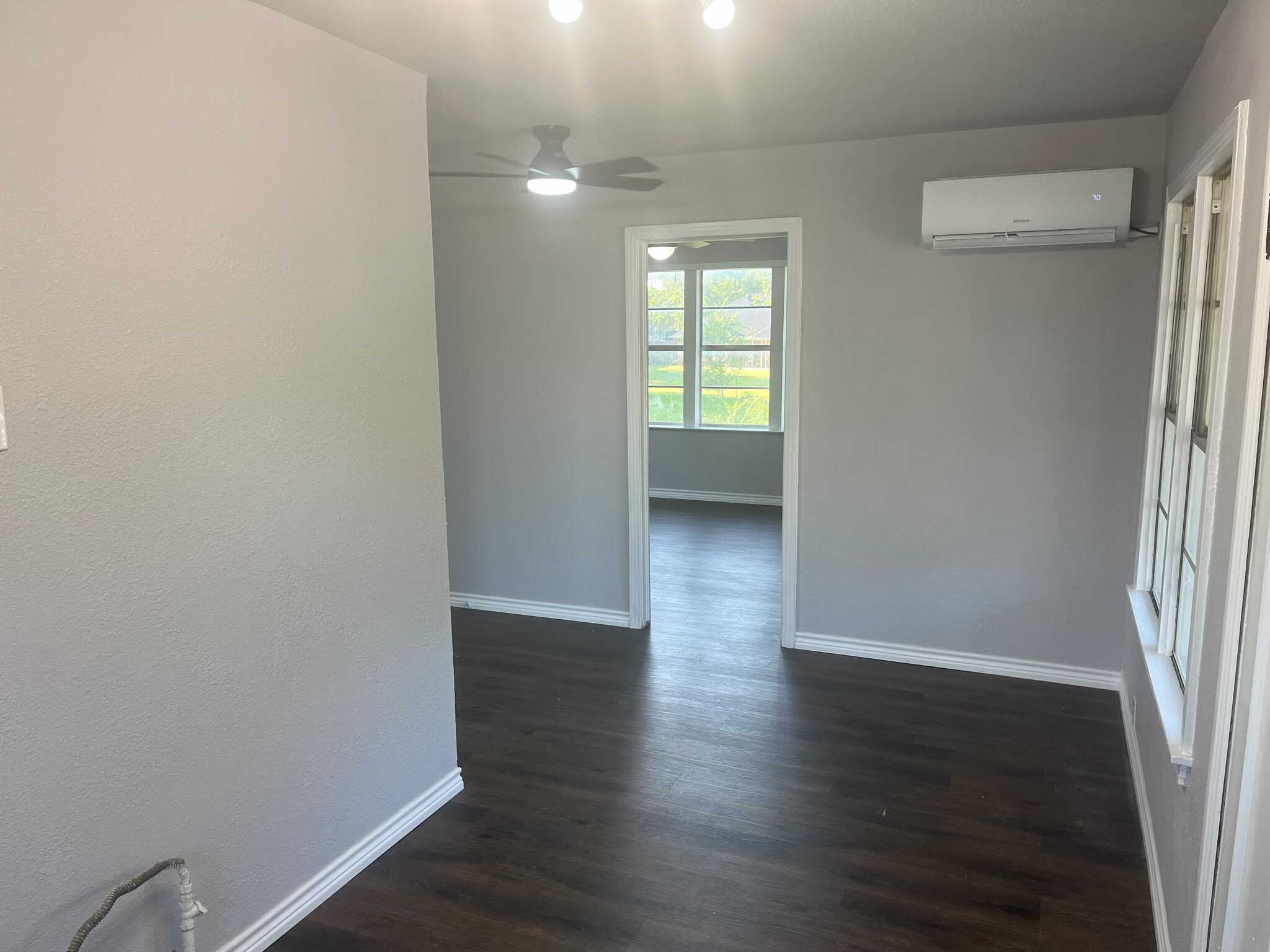 Building Photo - 1711 Halsell St