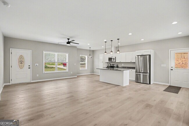 Building Photo - 3907 Lauada Dr