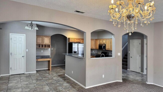 Building Photo - 11027 Maravillas Dr NW