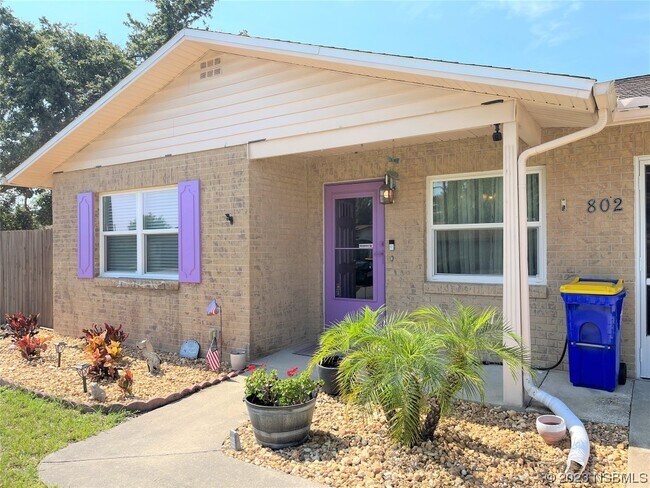 Building Photo - 802 Egret Ct