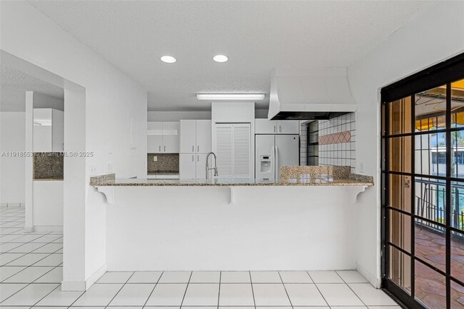 Building Photo - 7003 Crown Gate Ct