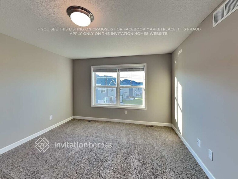 Building Photo - 9652 Canter court