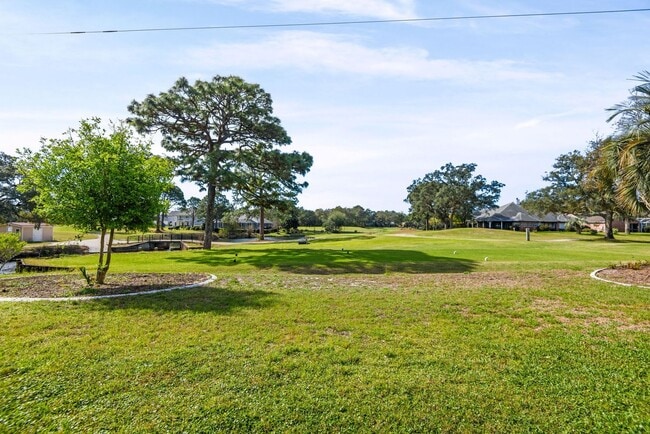 Building Photo - 83 Lake Lorraine Cir