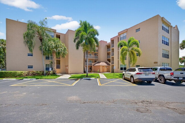 Primary Photo - 9480 Tangerine Pl