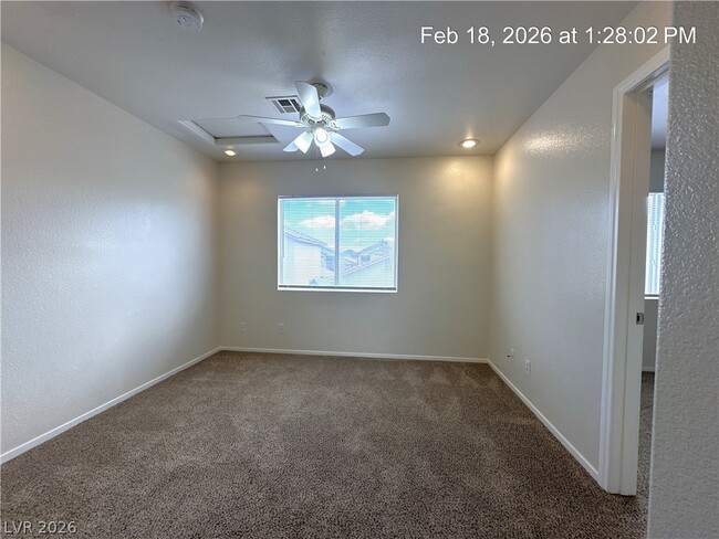 Building Photo - 1033 Sweeping Ivy Ct