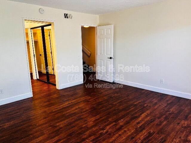 Building Photo - 2204 Plaza De Las Flores Plz