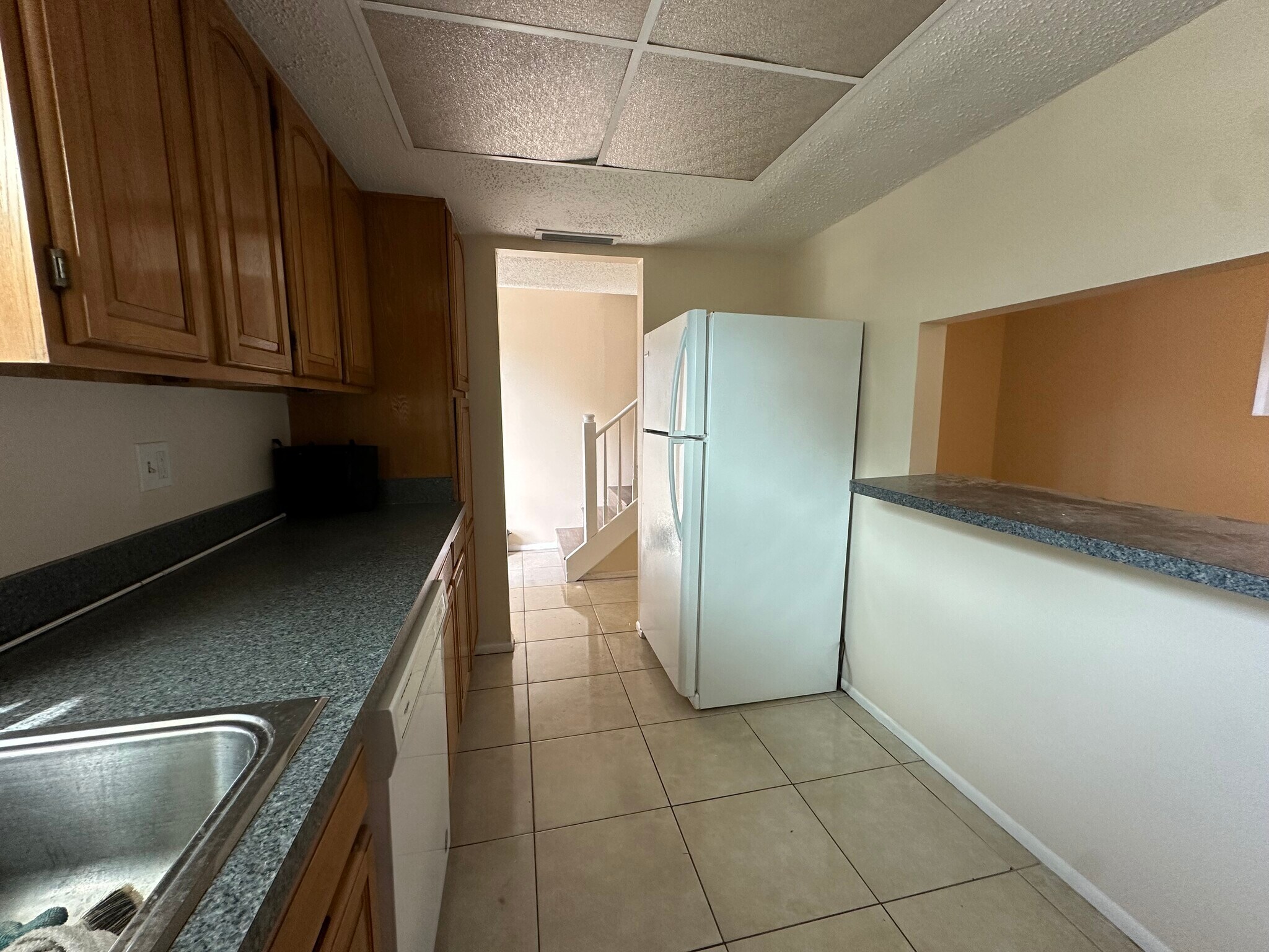 Building Photo - 2163 Alicia Dr