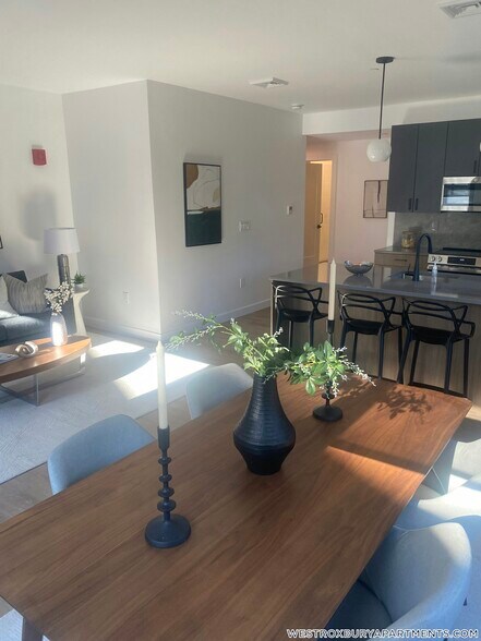 Building Photo - 199 Gardner St