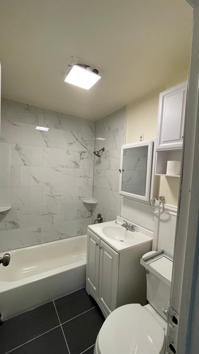 Building Photo - 5811 254th St