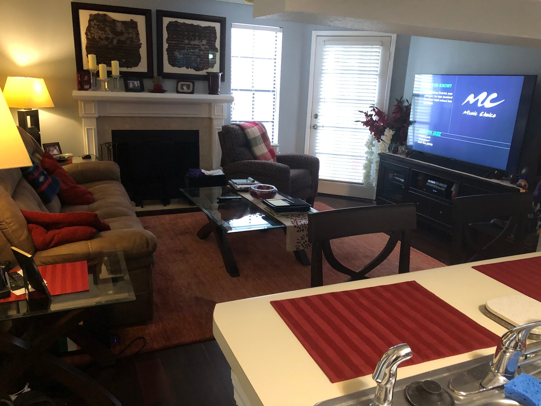 Building Photo - 1000 W Horatio St