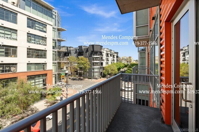 Building Photo - 1025 Island Ave