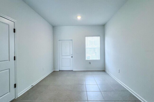 Building Photo - 2607 Skyline Lp