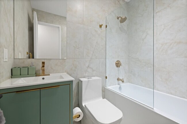 Building Photo - 115 Franklin St