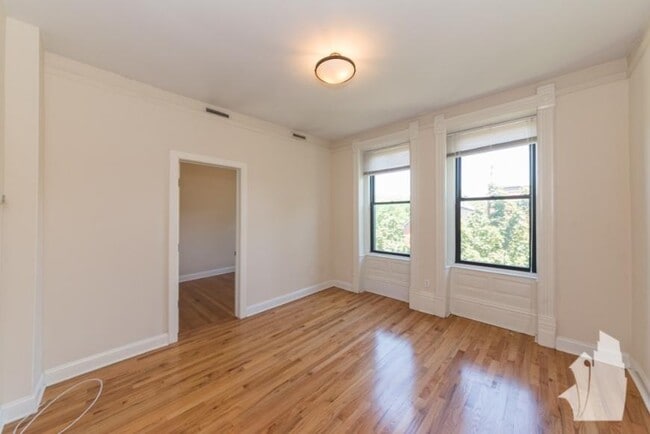Building Photo - 2 bedroom in Chicago IL 60647