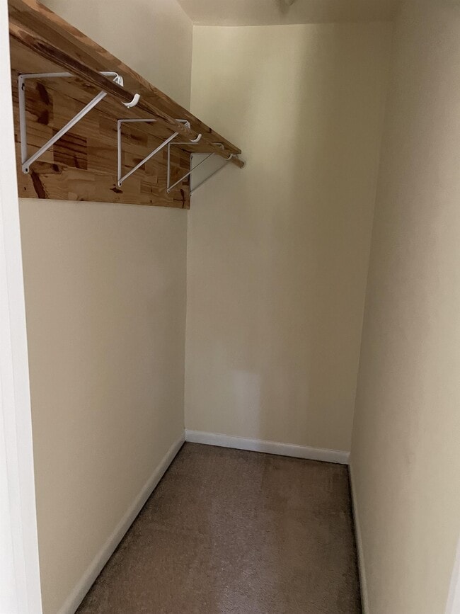 Building Photo - 152 Harvest Dr