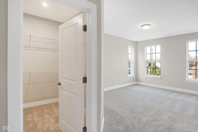 Building Photo - 502 Gilder Dr