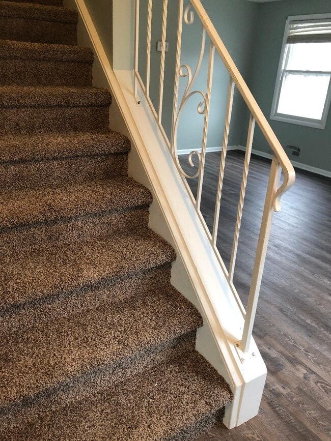 Living Room - 124 Larkins Xing