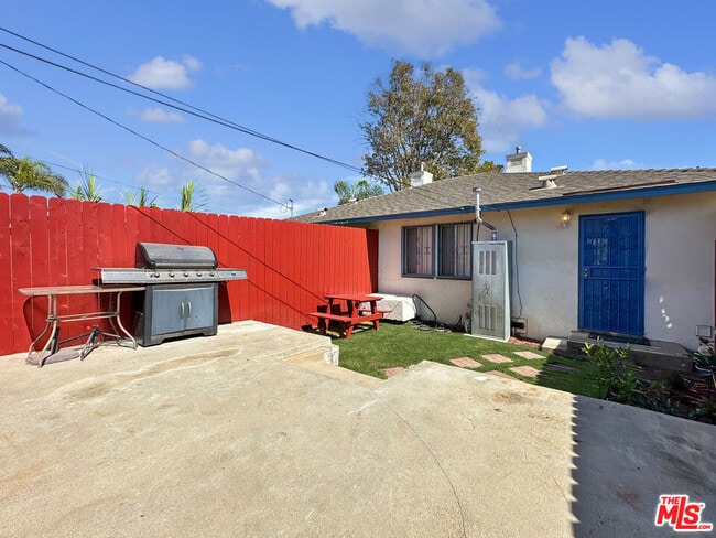 Building Photo - 8513 Wiley Post Ave