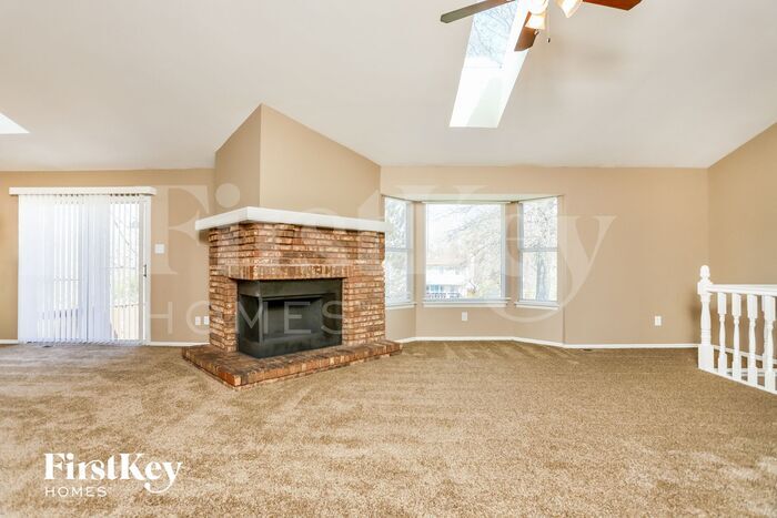 Building Photo - 4231 River Oaks Dr