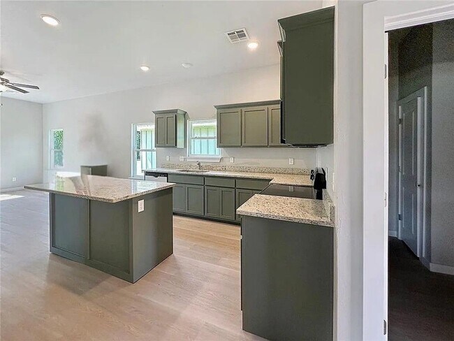 Building Photo - Stunning Brand-New 3 Bed, 2 Bath Home for ...