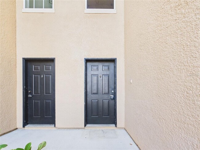 Building Photo - 16310 Fairford Palms Ct