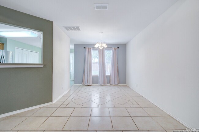 Building Photo - 6002 Woodway Pl