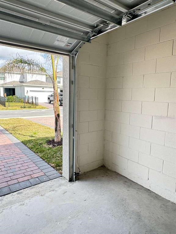 Building Photo - 16593 Barbours Crk Wy