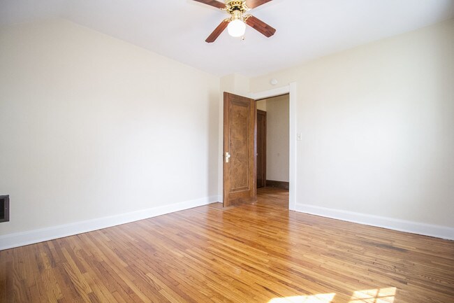 Building Photo - 306 E Northgate Pkwy