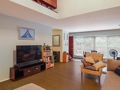 Building Photo - 11206 S Cottonwood Dr