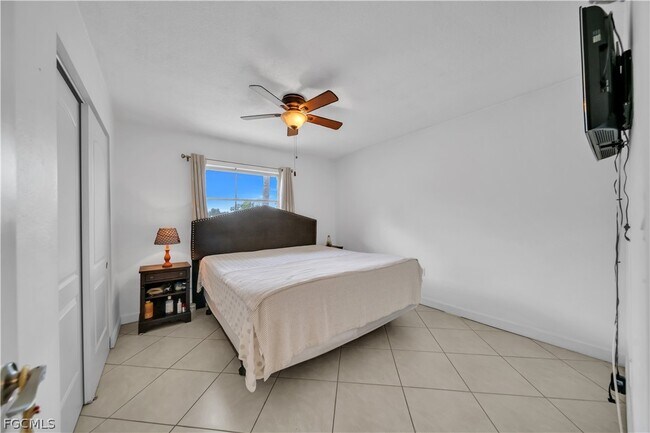 Building Photo - 730 Joel Blvd