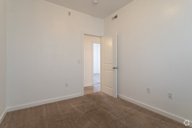 Bedroom - Willington Commons
