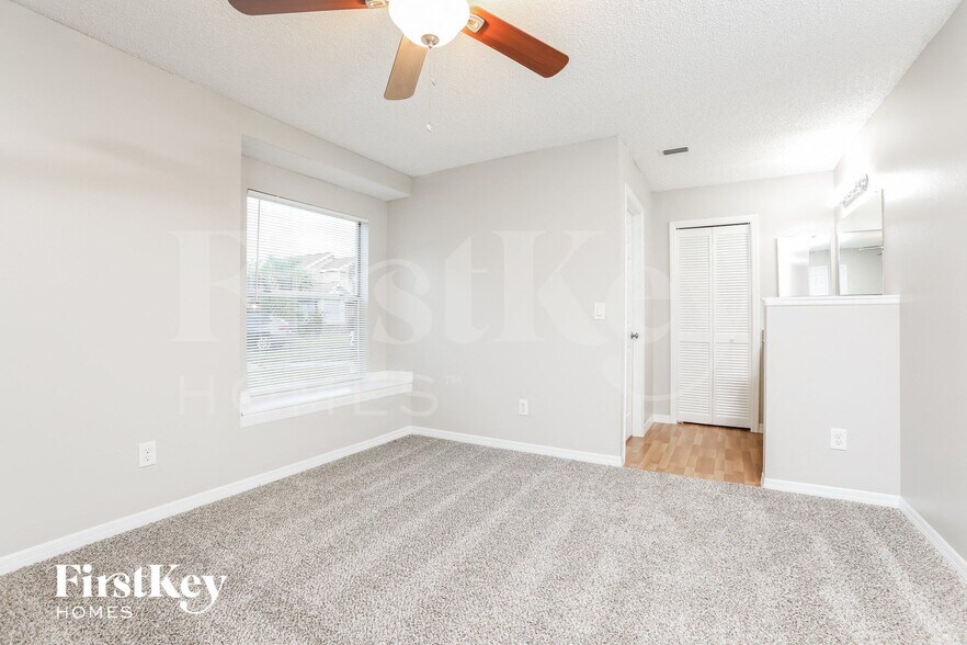 Building Photo - 2144 Churchill Downs Cir