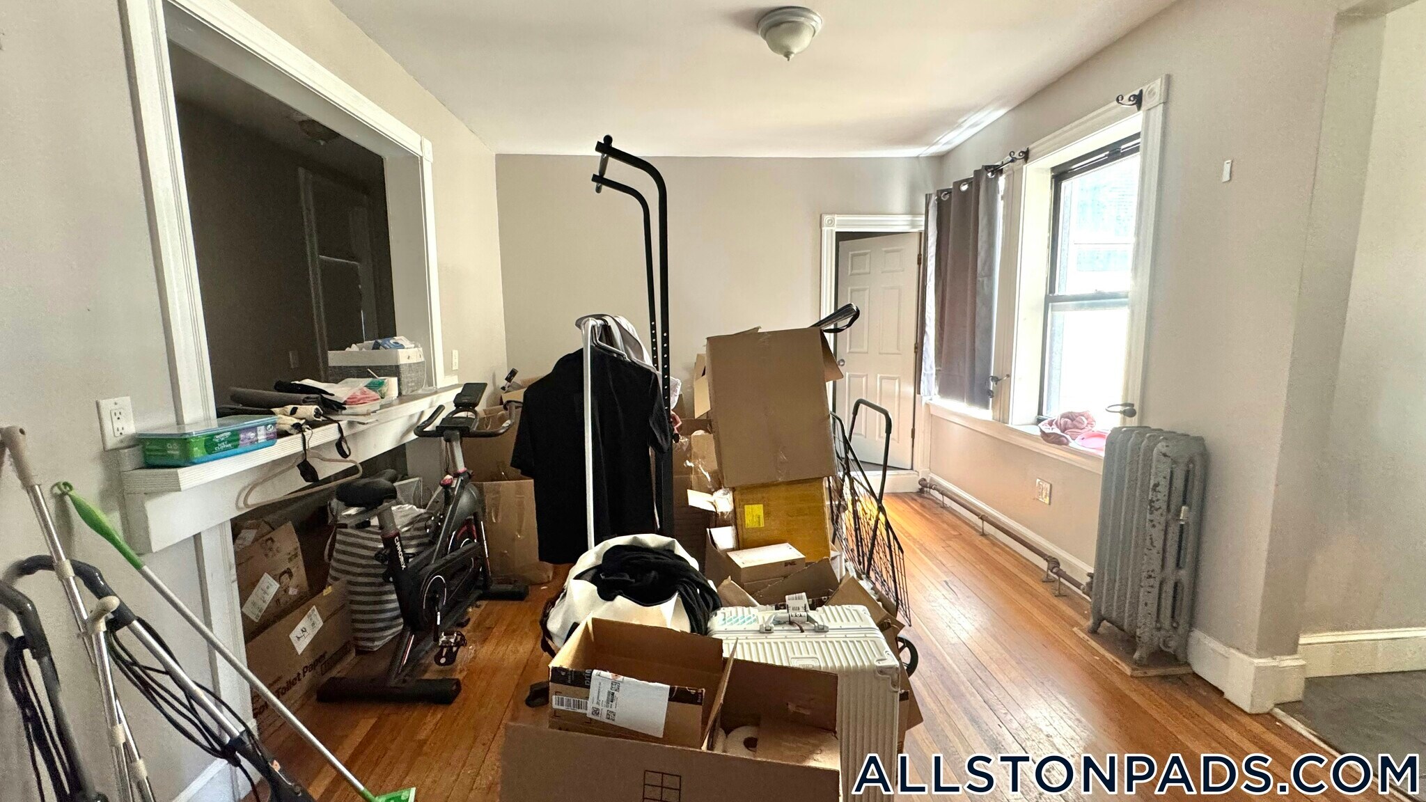 Building Photo - 1056 Commonwealth Ave