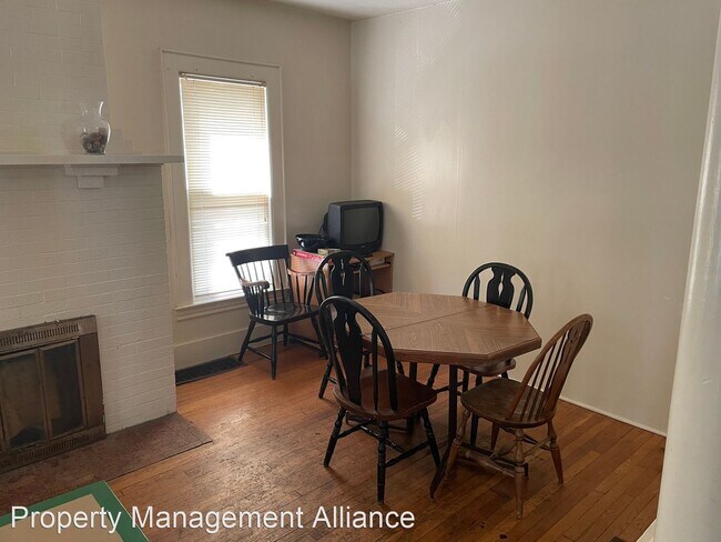 Building Photo - 6 br, 2.5 bath House - 728 Westcott Street