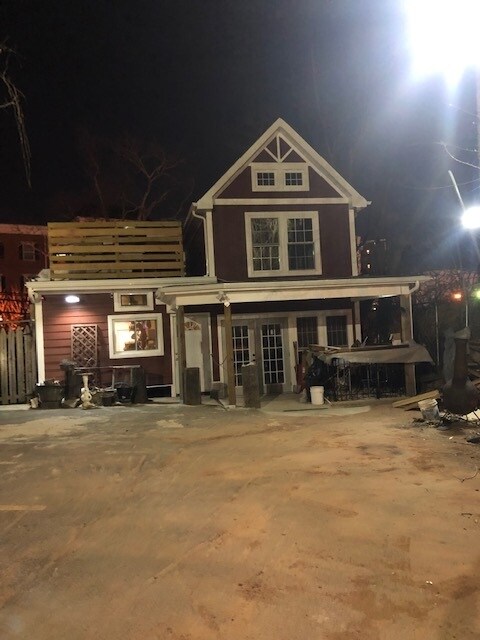 lock st - 74 Sussex Ave