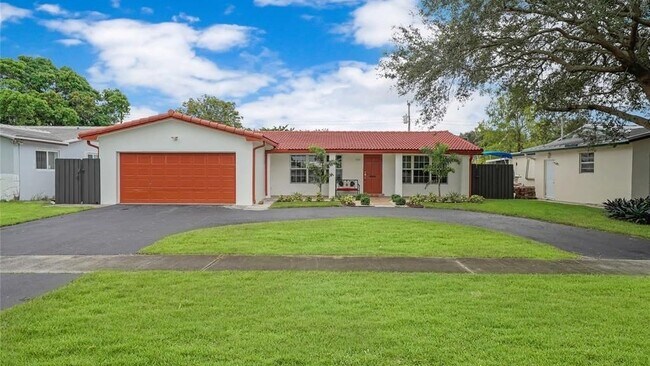 Building Photo - 4115 Madison St