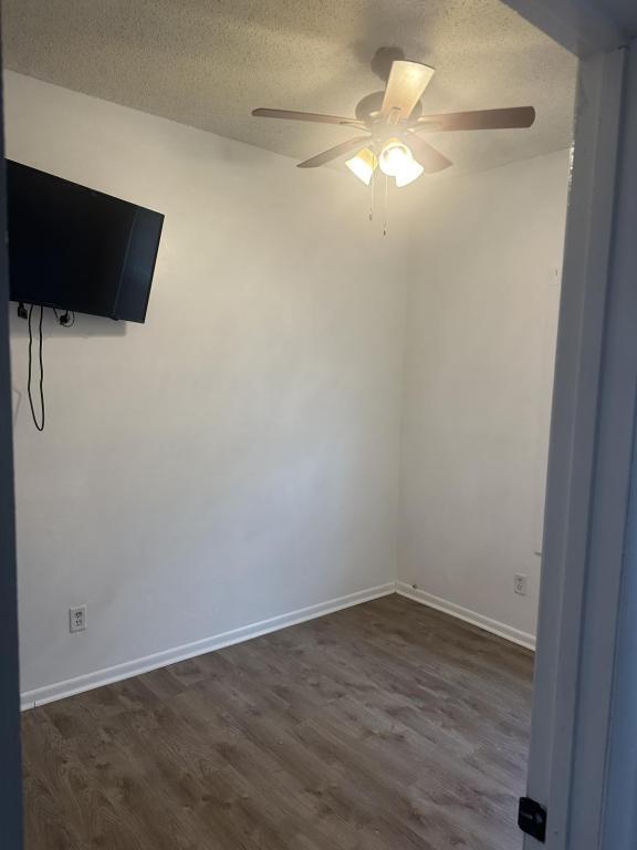 Building Photo - 217 Carys Ln