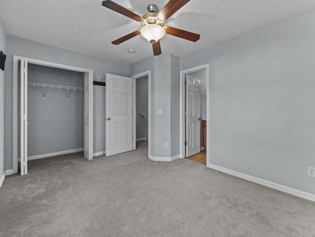 Building Photo - Welcome to Raymond's Landing!