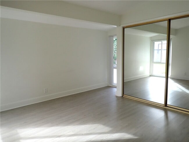 Building Photo - 12901 Martha Ann Dr