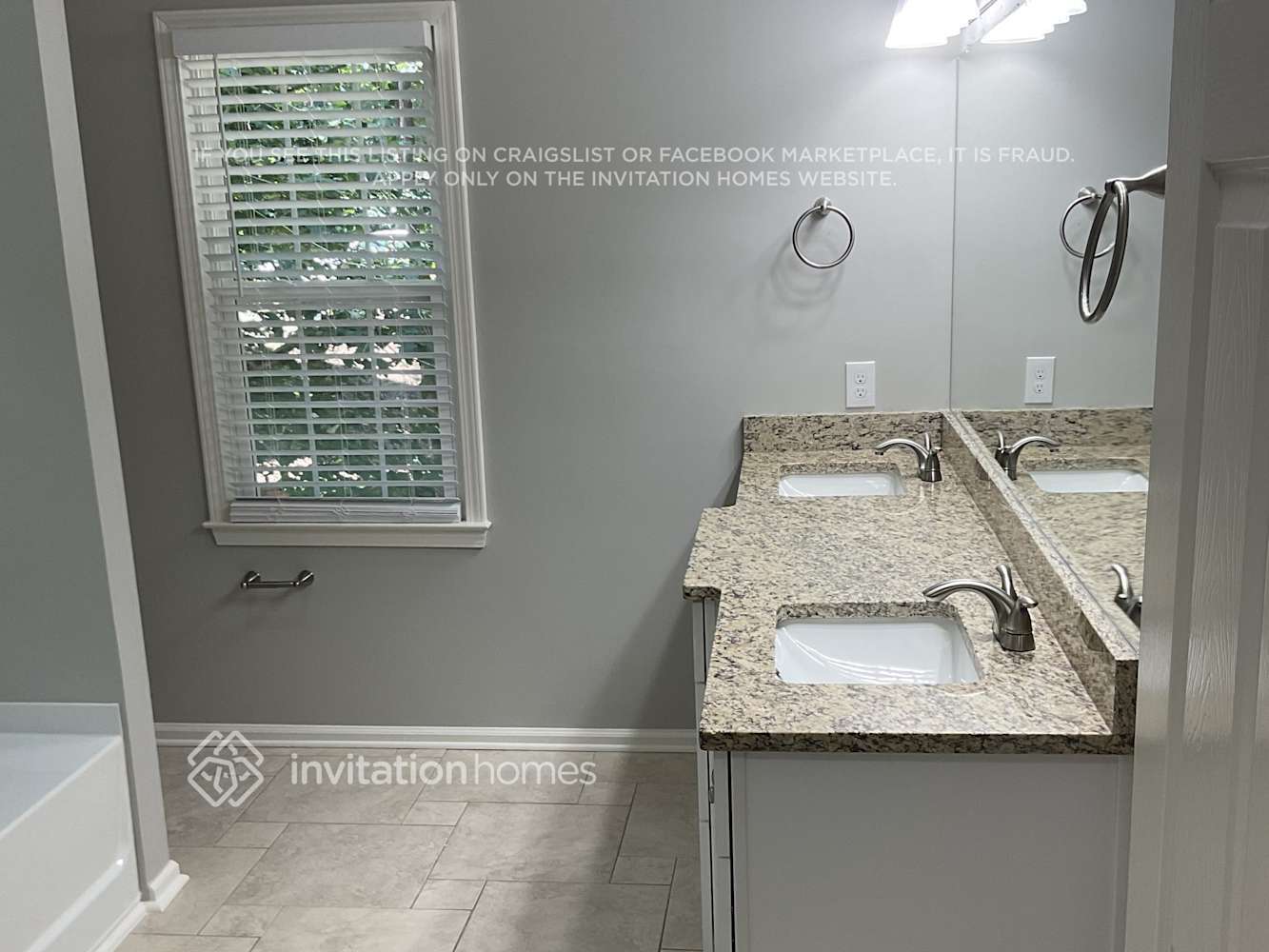 Building Photo - 3618 Broken Arrow Dr