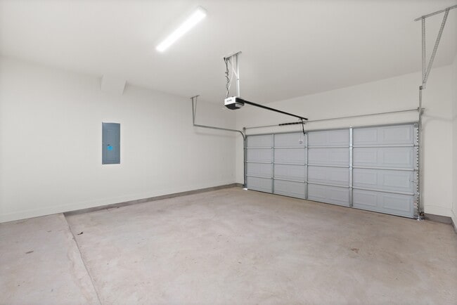 Building Photo - 6710 Abode Ave